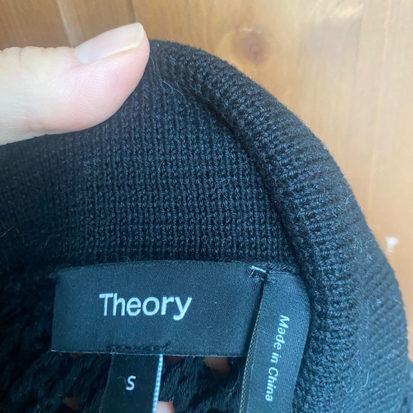 Theory open work short sleeve cardigan size small - Picture 10 of 11